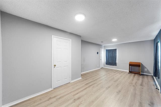 Building Photo - 5826 Pleasant Valley Rd