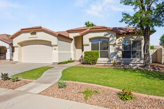 Building Photo - 6586 W Oraibi Dr