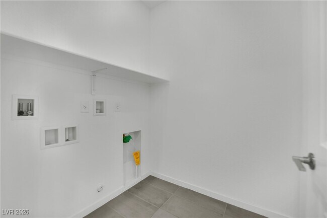 Building Photo - 11476 Panoledge Ave