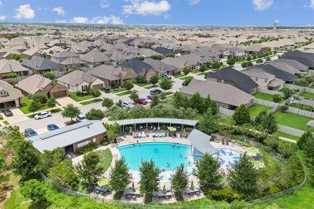 Building Photo - 913 Parkside Dr
