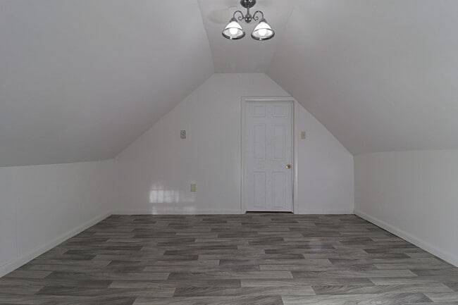 Building Photo - 6838 Barton Rd