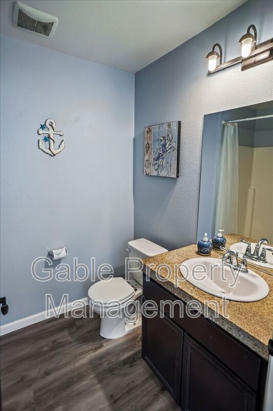 Building Photo - 21716 Doss Pl