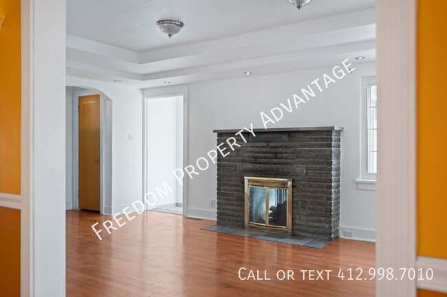 Building Photo - 2642 Mt Royal Rd