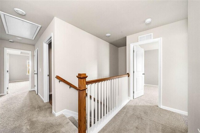 Building Photo - 217 Whitetail Cir