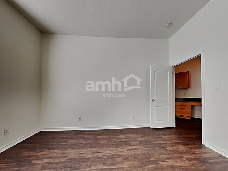 Building Photo - 3540 Desert Mesa Rd