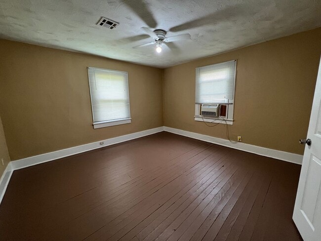 Building Photo - Home for Rent in Montgomery