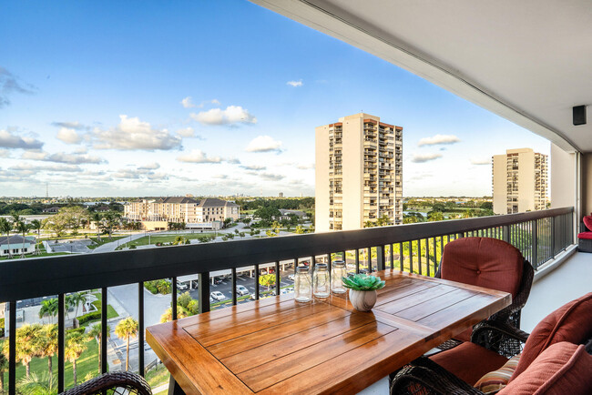 Building Photo - 2425 Presidential 902 Way