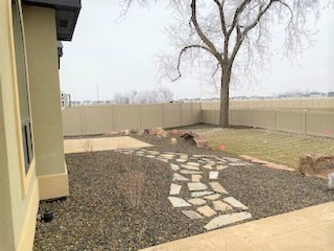 Building Photo - A Secluded, Adorable and Perfect 3 Bedroom Home Now Available!