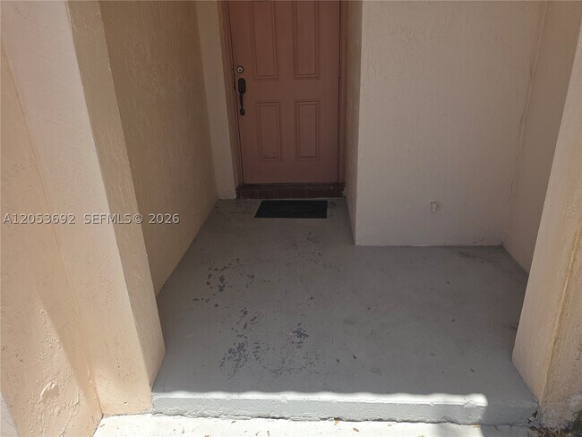 Building Photo - 14241 SW 151st Ave