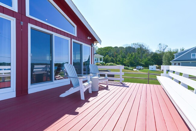 Building Photo - WINTER RENTAL: Niles Beach House-Utilities...