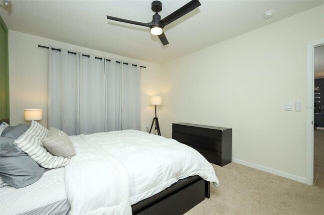 Building Photo - 33417 Affirmed Wy