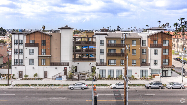 Main St - Residences at Main