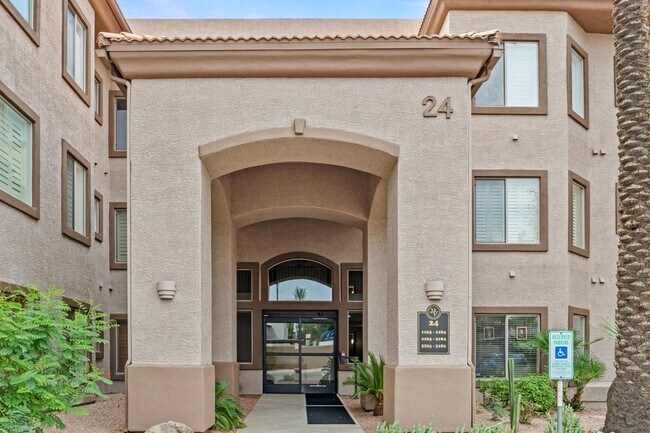 Building Photo - 14000 N 94th St