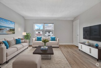 Building Photo - 1221 Raum St NE