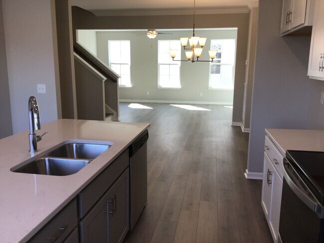 Building Photo - LIVE/WORK Arden Village Townhome in Columbia