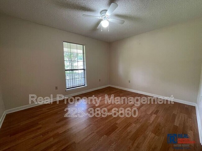 Building Photo - 1228 Beckenham Dr