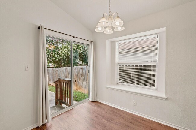 Building Photo - 6918 Sandy Point Dr