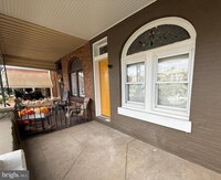 Building Photo - 5618 Cedar Ave