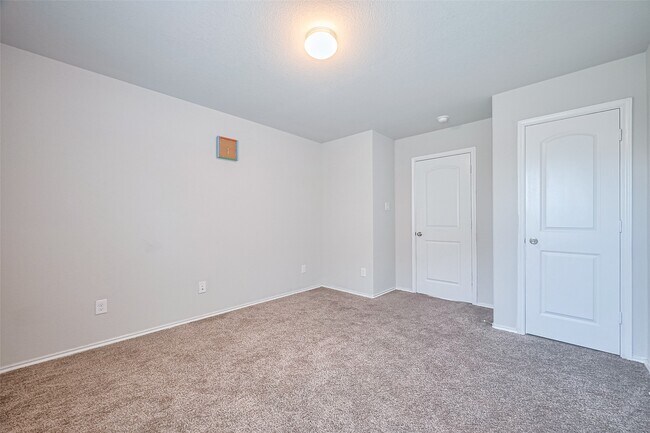 Building Photo - 21018 Whitehaven Bluff Trail