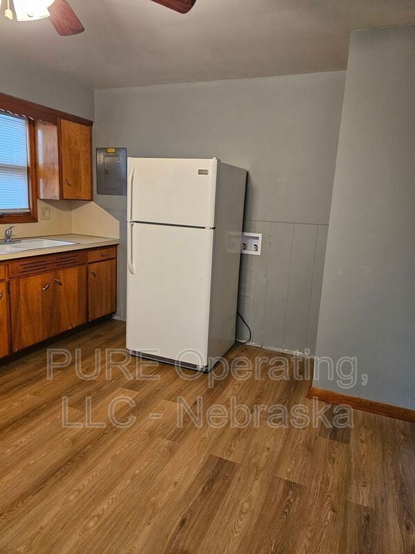 Building Photo - 2205 Lindyview Rd