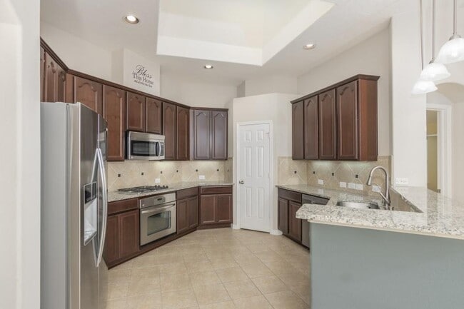 Building Photo - 7706 Quiet Trace Ln