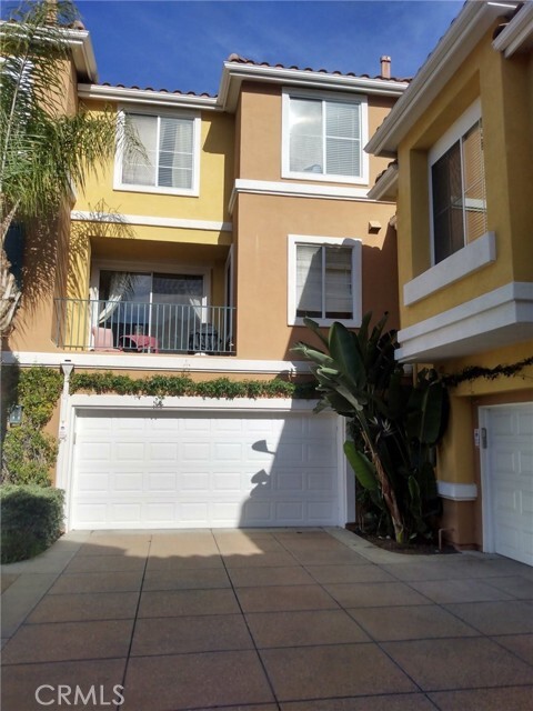 Building Photo - 402 Marinella Aisle