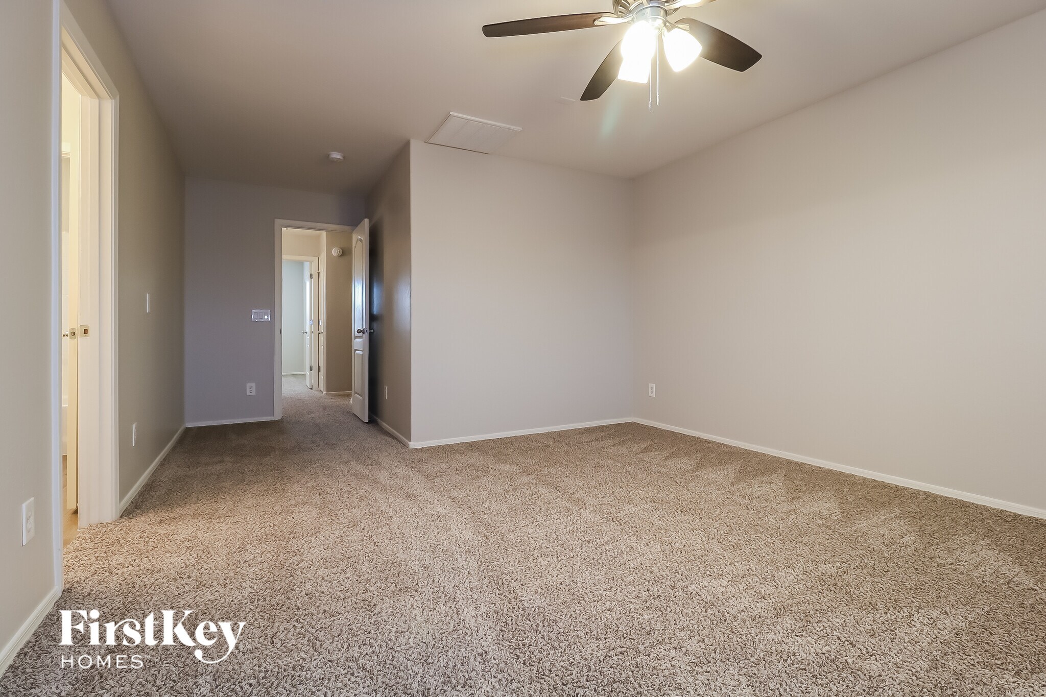 Building Photo - 3349 S 98th Ln