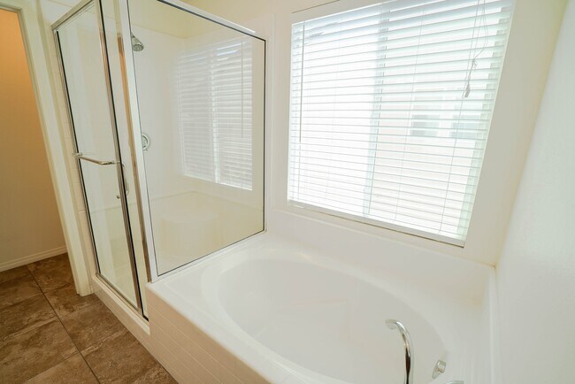 Building Photo - COMING SOON! West Creek 3 Bedroom Rental H...