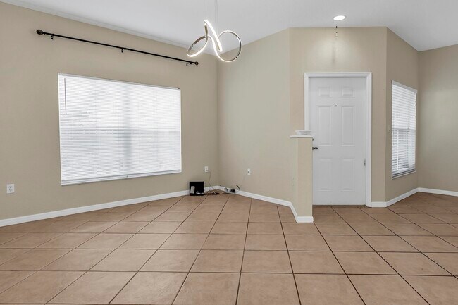 Building Photo - 228 Lake Monterey Cir