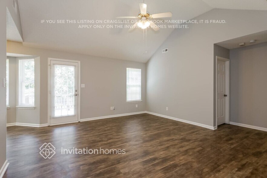 Building Photo - 7246 Kavan Hunter Dr