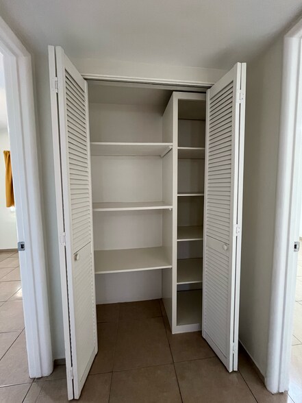 Building Photo - 8321 E Gettysburg Pl