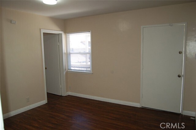 Building Photo - 667 N Towne Ave