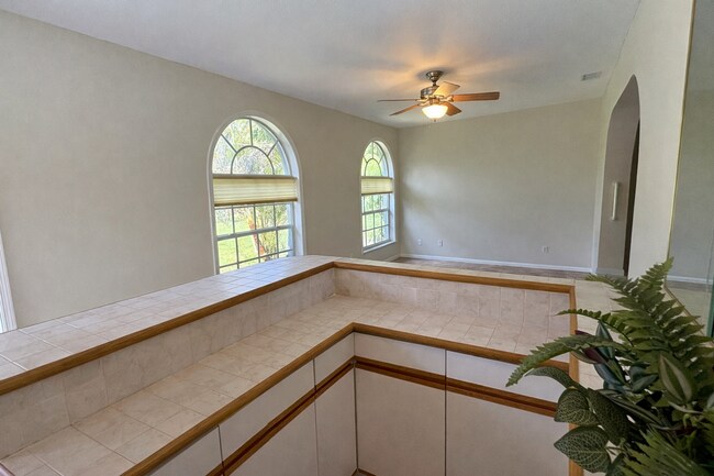 Building Photo - 3/2/2 POOL home in Stuart on 3/4 acre--NO HOA!
