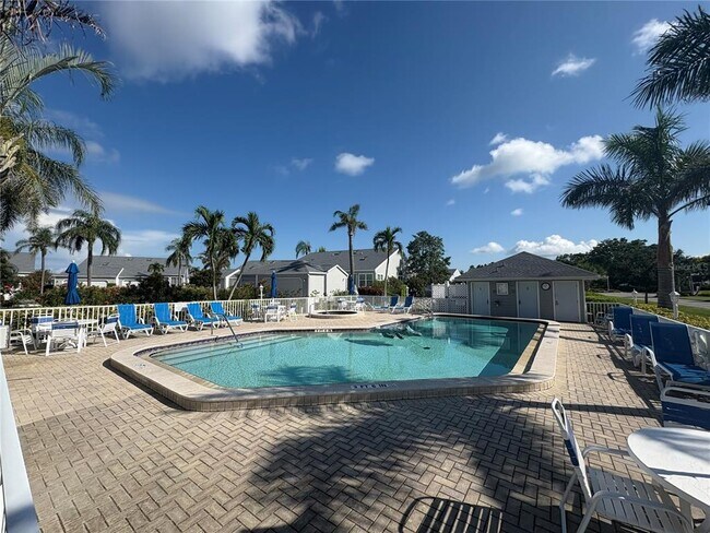 Building Photo - 1011 Pelican Ct