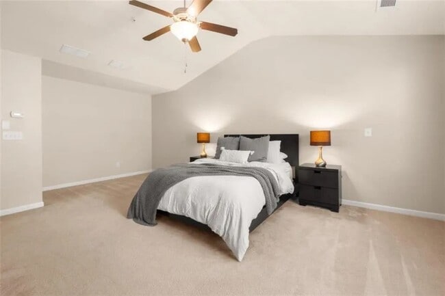 Building Photo - 6022 Mayfield Way SE