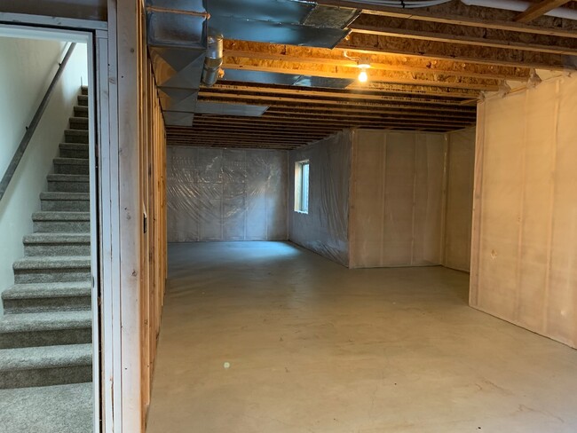Building Photo - 4241 Liberty Dr