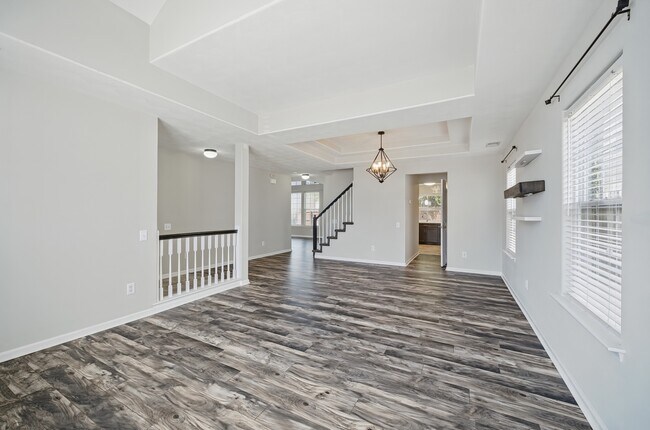 Building Photo - 601 Pawleys Arch
