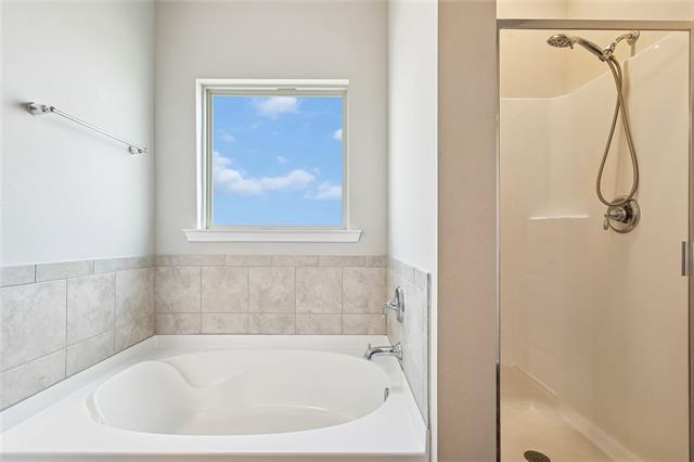 Building Photo - 425 Short Bough Ln