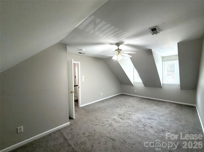 Building Photo - 7409 Lockmont Dr