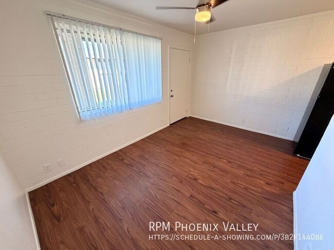 Building Photo - 6802 W Glendale Ave