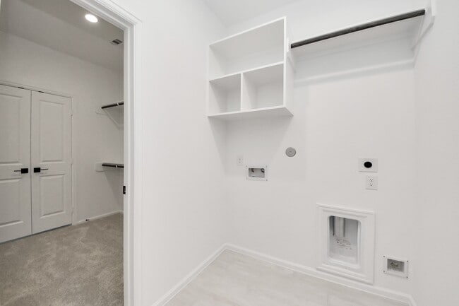 Building Photo - 10706 Ursa St