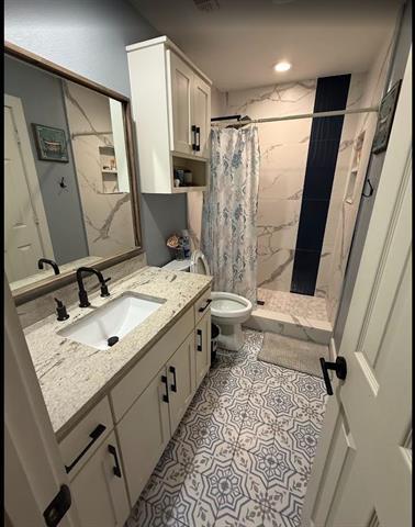 Building Photo - 1312 Riverview Ln