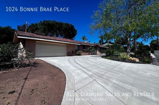 Building Photo - 1024 Bonnie Brae Pl