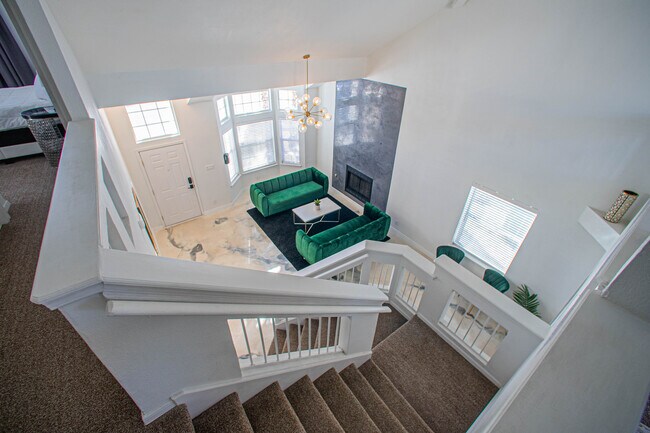 Building Photo - 301 Lienege Rene Ct