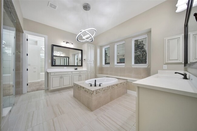 Building Photo - 22714 Alderdale Ln