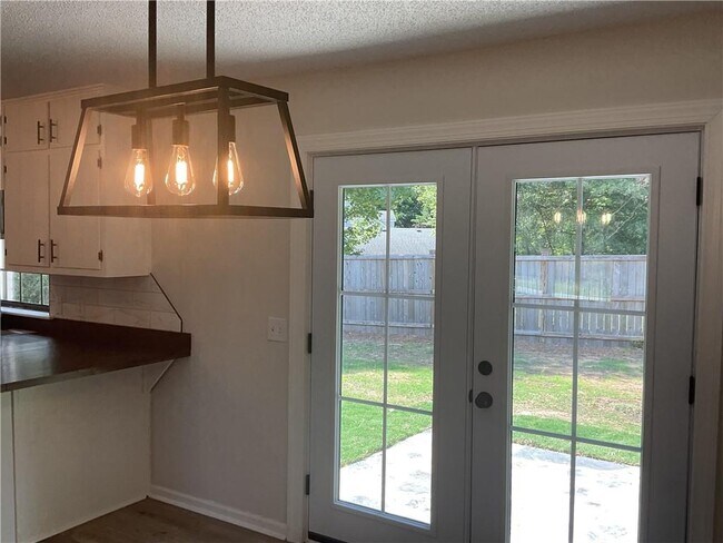 Building Photo - 2452 Kilgore Rd