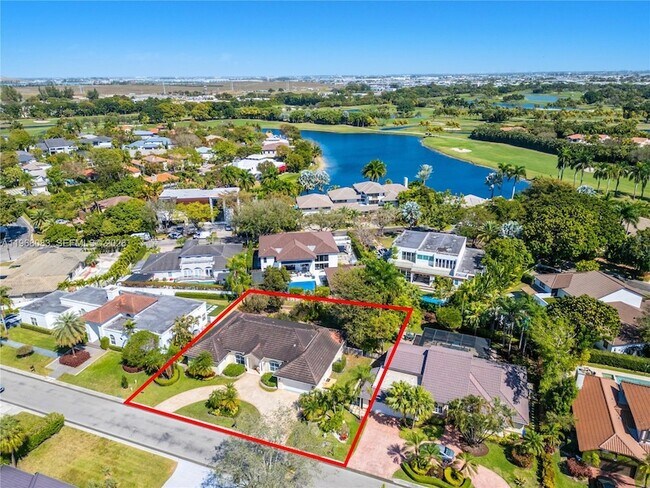 Building Photo - 5253 NW 94th Doral Pl