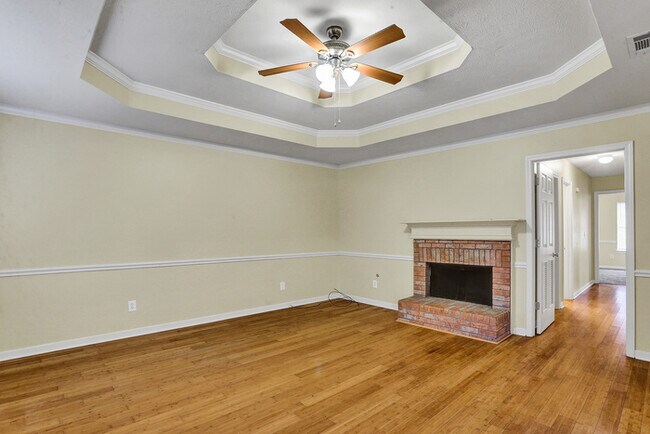 Building Photo - Beautiful Home for Lease!