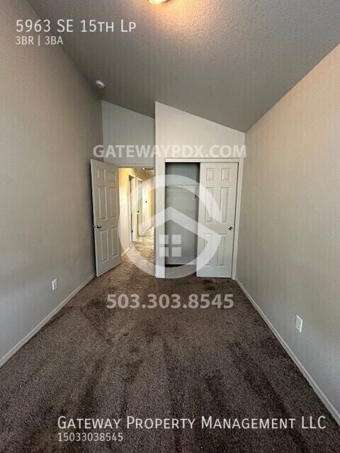 Building Photo - 5963 SE 15th Loop