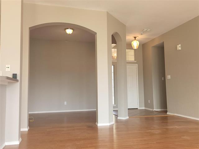 Building Photo - 11203 Newberry Dr